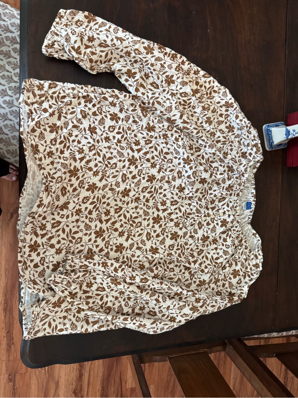 Old Navy White and Brown Floral Long-Sleeve Blouse